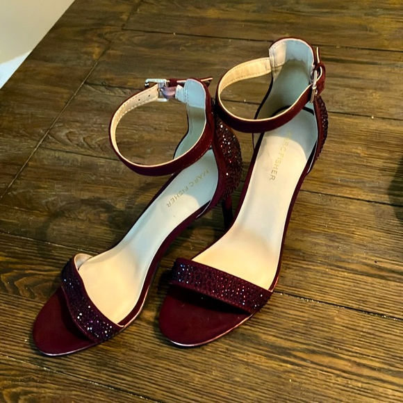 Marc Fisher Brand, Size 9.5M, like New, Color: Burgandy - Picture 1 of 6